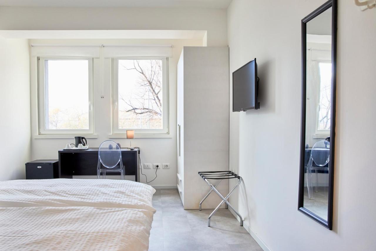 Le Vette Room&Breakfast Роверето Номер фото